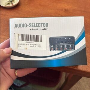 RCA AUX Audio Switcher 4 in 1 Stereo Audio Selector Passive 3.5mm Switch Box